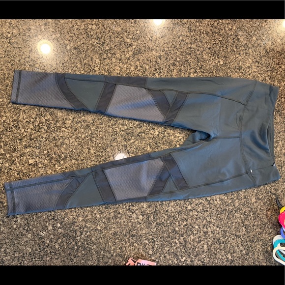 CALIA by Carrie Underwood Leggings - Picture 1 of 1